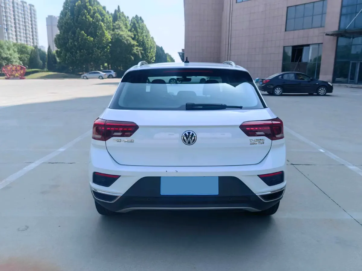 2019 Volkswagen T-Roc 1.4T 150HP L4 7DCT,autocango,china used car exporter,china ev exporter,chinese used car exporter,chinese used ev exporter