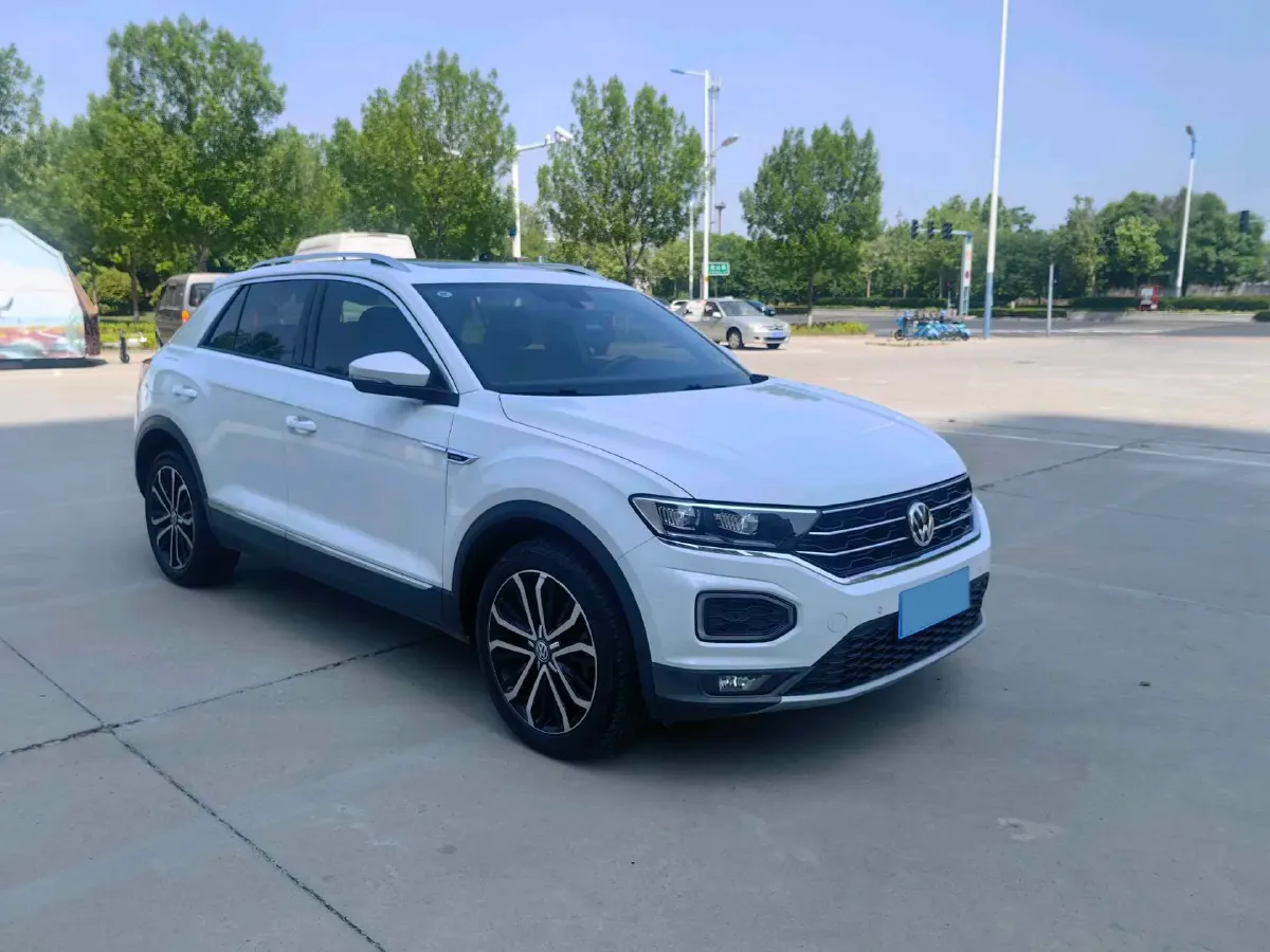 2019 Volkswagen T-Roc 1.4T 150HP L4 7DCT,autocango,china used car exporter,china ev exporter,chinese used car exporter,chinese used ev exporter