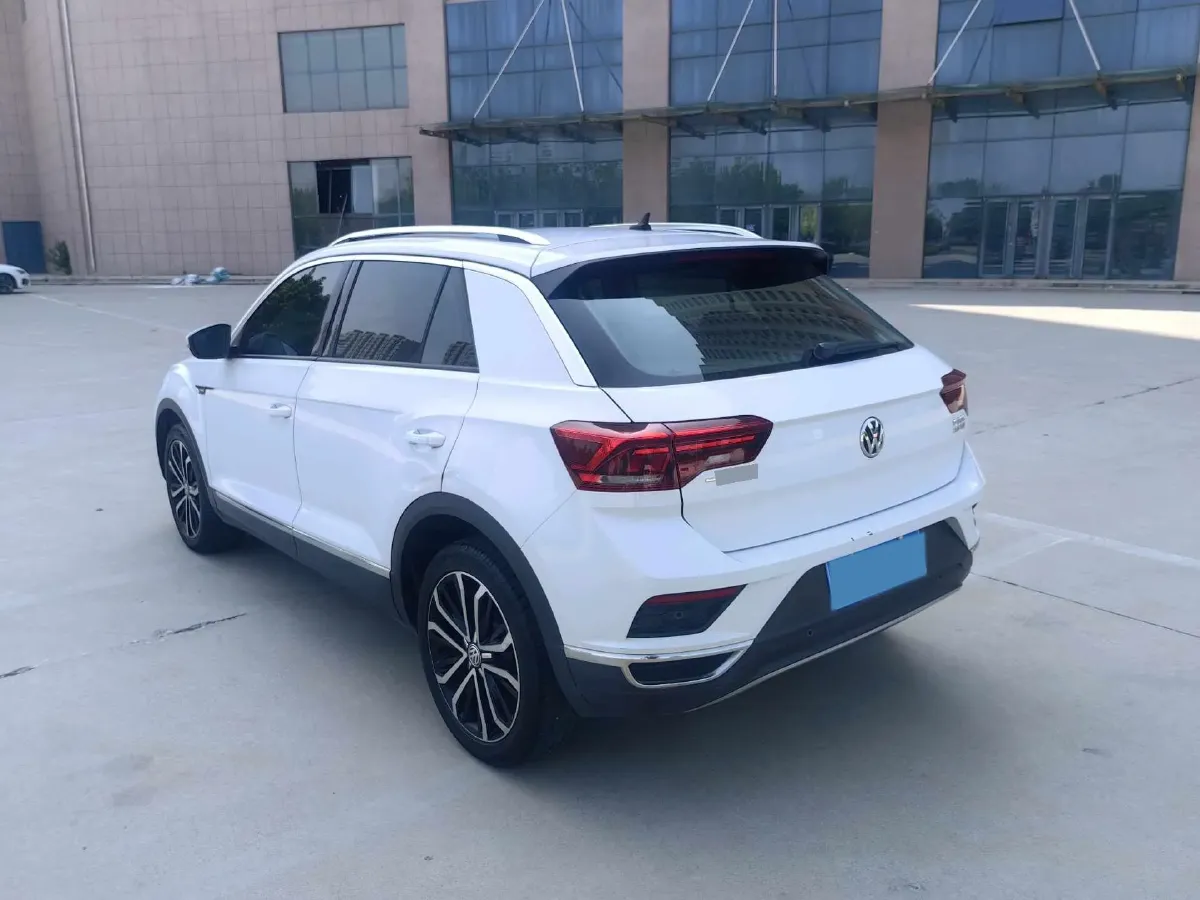 2019 Volkswagen T-Roc 1.4T 150HP L4 7DCT,autocango,china used car exporter,china ev exporter,chinese used car exporter,chinese used ev exporter