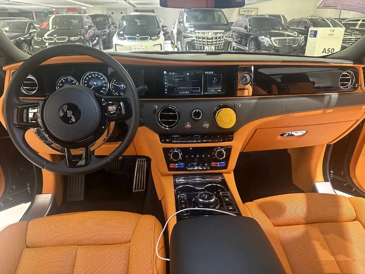 2021 Rolls-Royce Ghost 6.7T 571HP V12 8AT,autocango,china used car exporter,china ev exporter,chinese used car exporter,chinese used ev exporter