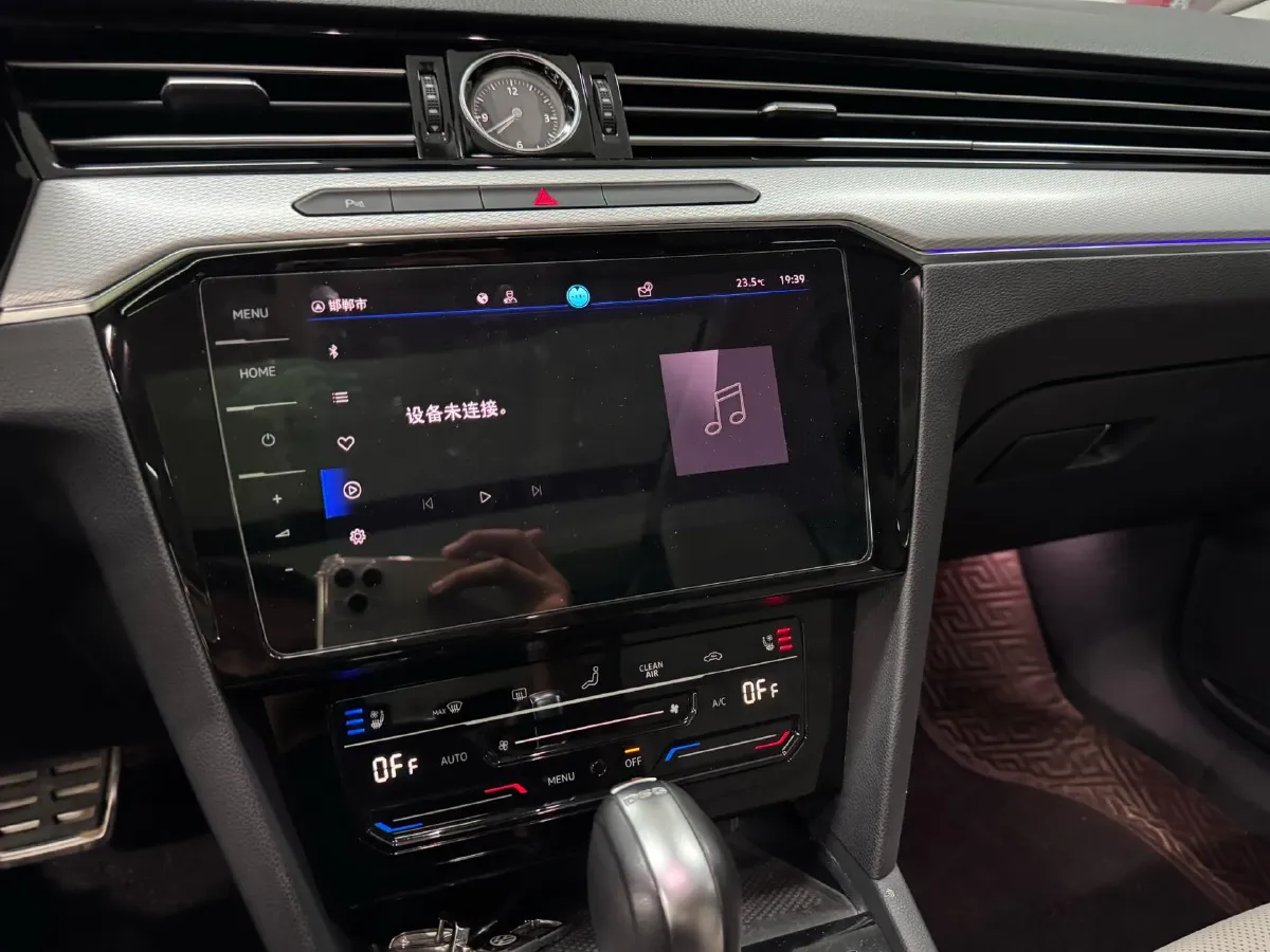 2023 Volkswagen Magotan 2.0T 186HP L4 7DCT,autocango,china used car exporter,china ev exporter,chinese used car exporter,chinese used ev exporter