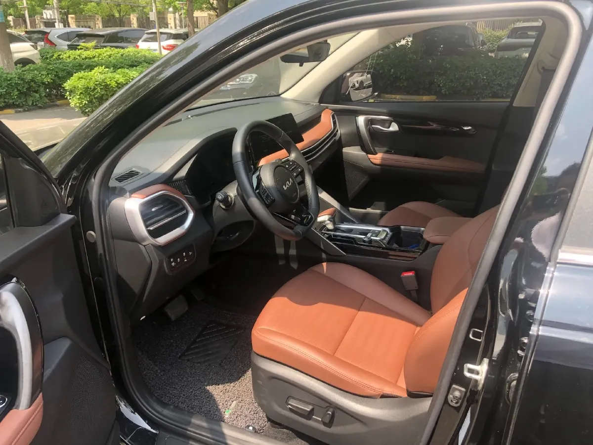2021 Kia Sportage R 2.0L 161HP L4 6AT,autocango,china used car exporter,china ev exporter,chinese used car exporter,chinese used ev exporter