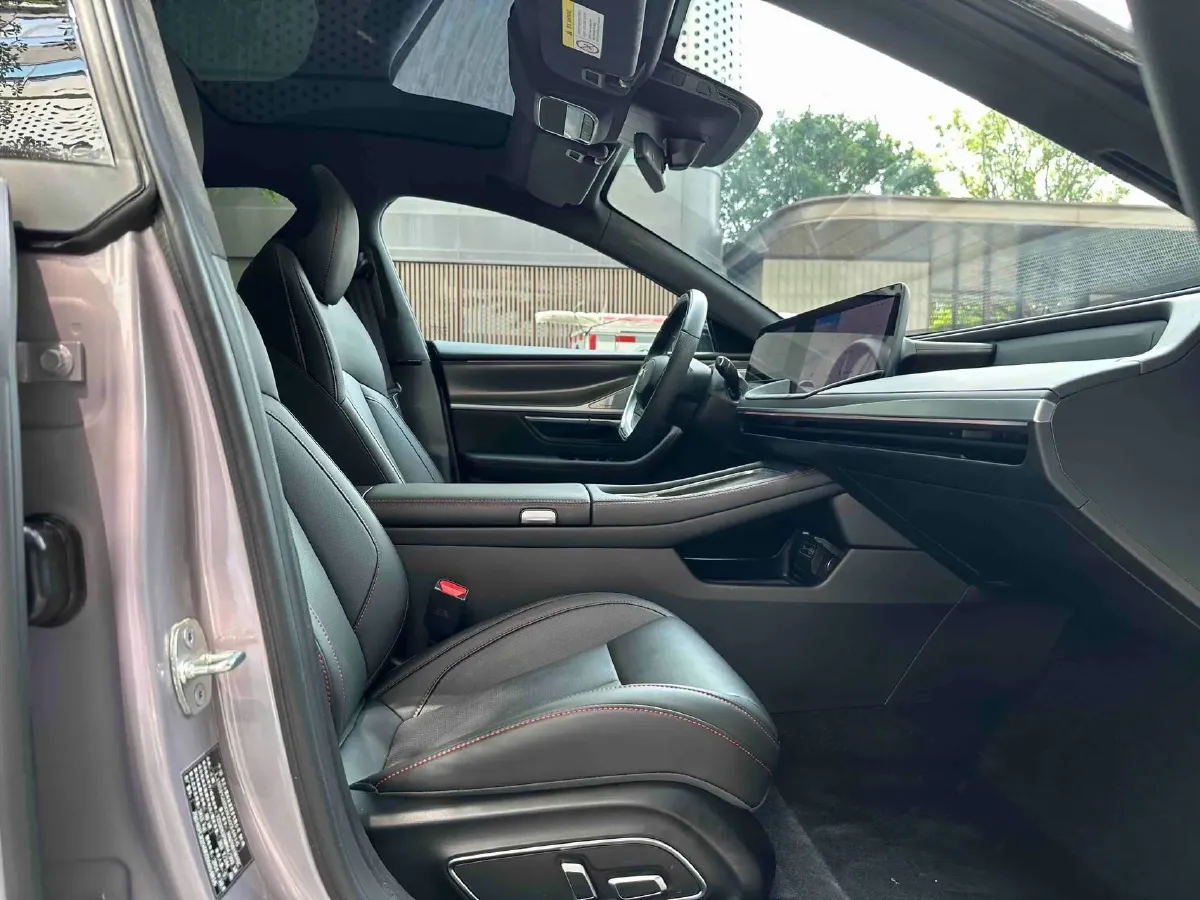 2024 Xpeng P7 BEV 86.2KWH,autocango,china used car exporter,china ev exporter,chinese used car exporter,chinese used ev exporter