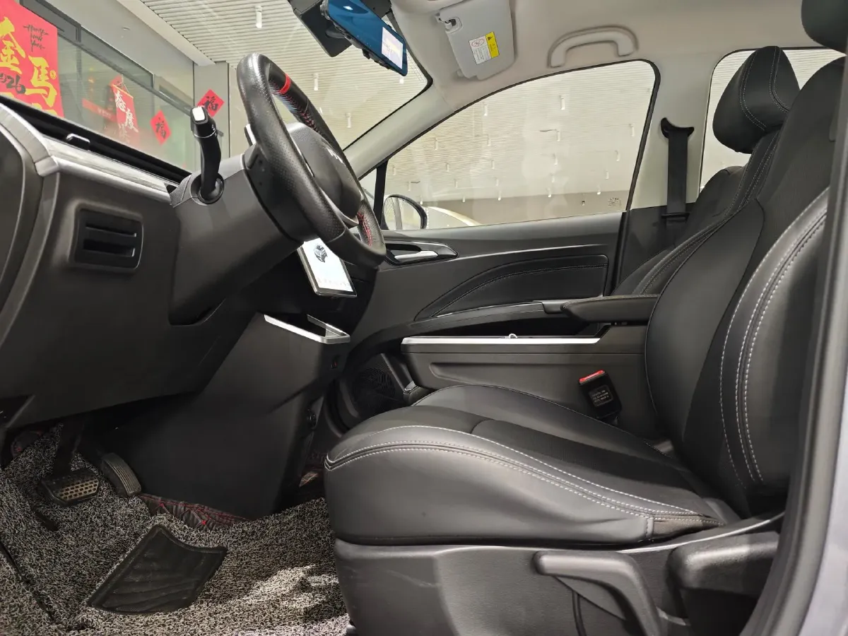 2022 Leapmotor T03 BEV 41KWH,autocango,china used car exporter,china ev exporter,chinese used car exporter,chinese used ev exporter