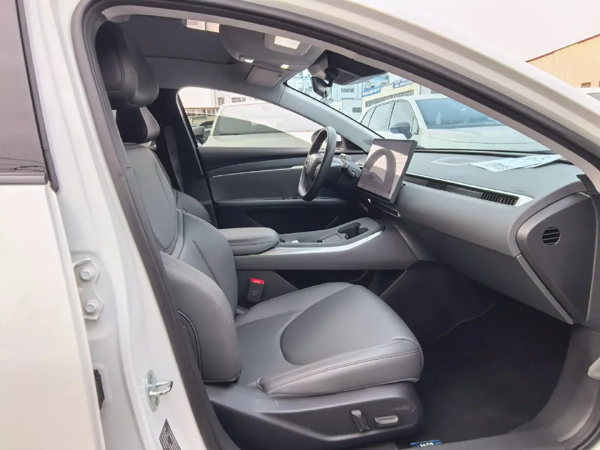 2024 Xpeng MONA M03 BEV 51.8KWH,autocango,china used car exporter,china ev exporter,chinese used car exporter,chinese used ev exporter