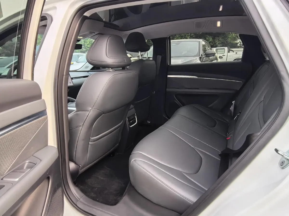 2024 Xpeng MONA M03 BEV 51.8KWH,autocango,china used car exporter,china ev exporter,chinese used car exporter,chinese used ev exporter