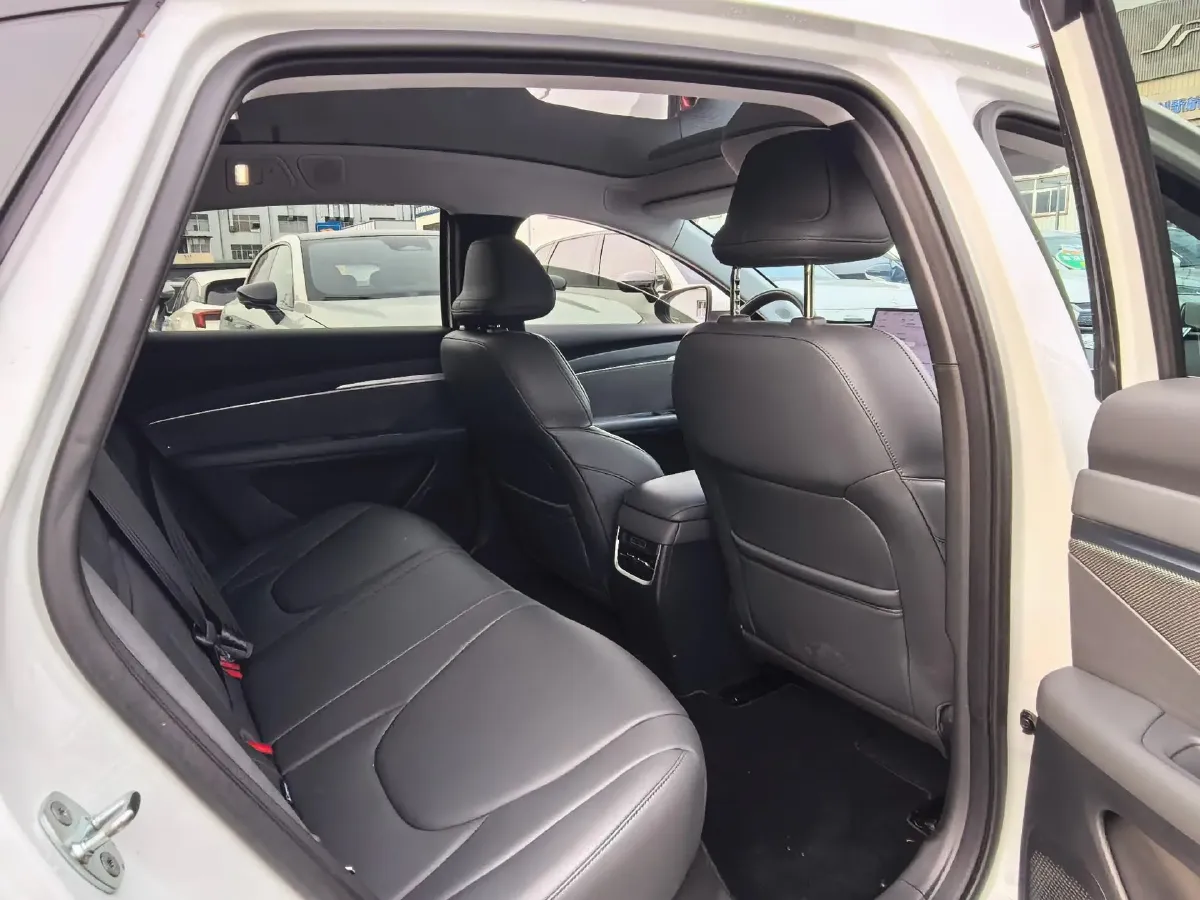 2024 Xpeng MONA M03 BEV 51.8KWH,autocango,china used car exporter,china ev exporter,chinese used car exporter,chinese used ev exporter