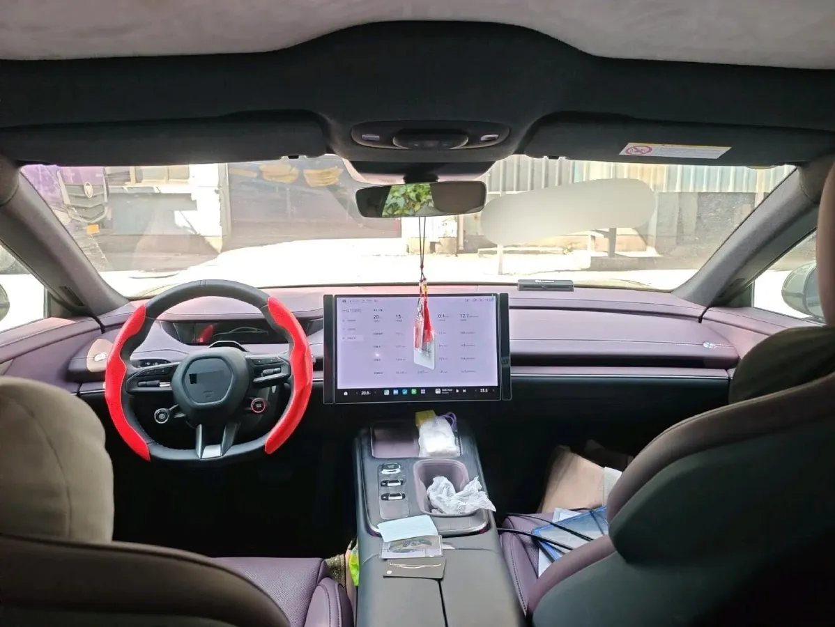 2024 MI SU7 BEV 73.6KWH,autocango,china used car exporter,china ev exporter,chinese used car exporter,chinese used ev exporter