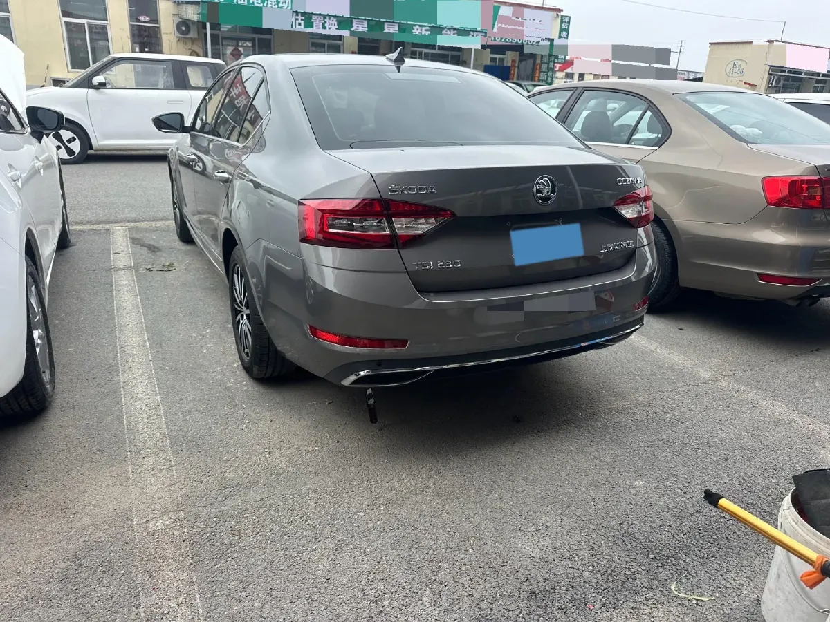 2024 Skoda Octavia 1.4T 150HP L4 7DCT,autocango,china used car exporter,china ev exporter,chinese used car exporter,chinese used ev exporter