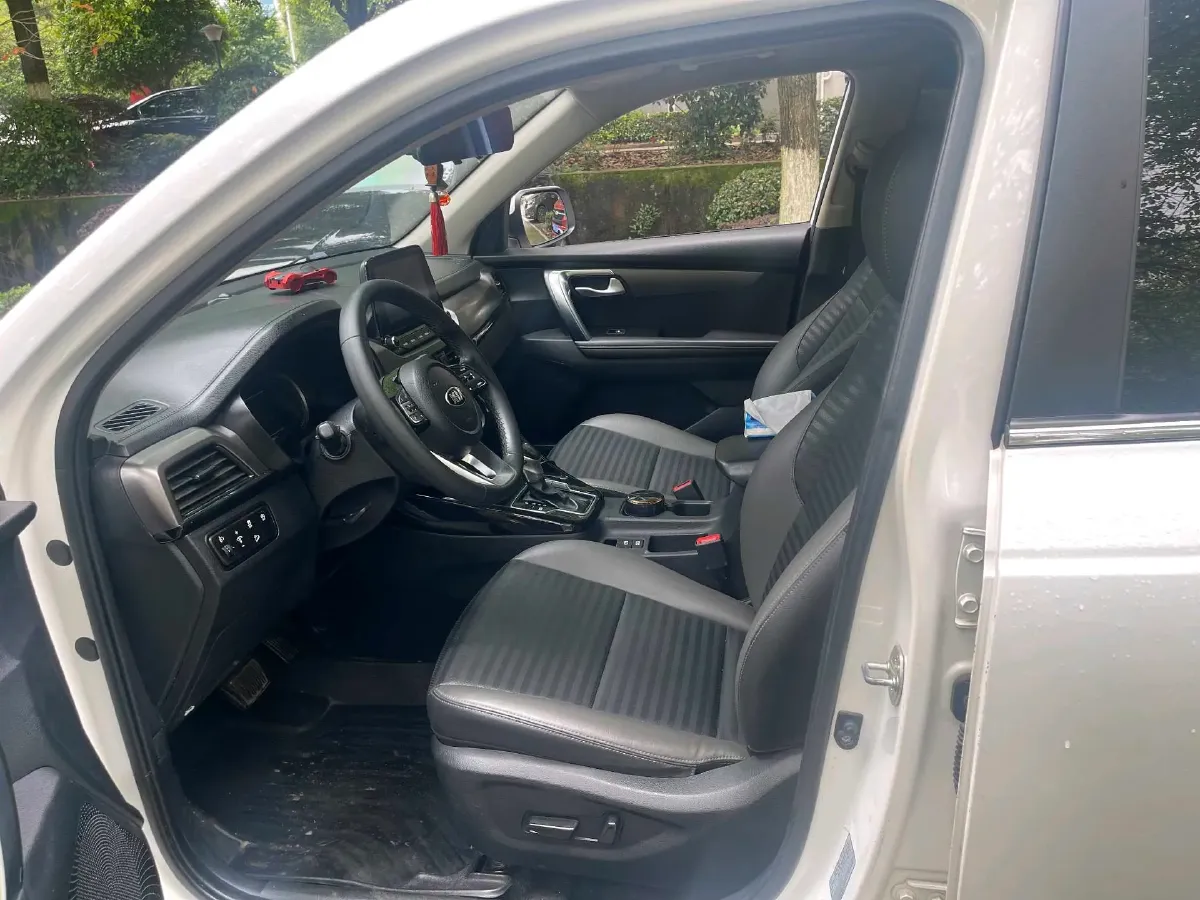 2018 Kia Sportage R 2.0L 160HP L4 6AT,autocango,china used car exporter,china ev exporter,chinese used car exporter,chinese used ev exporter