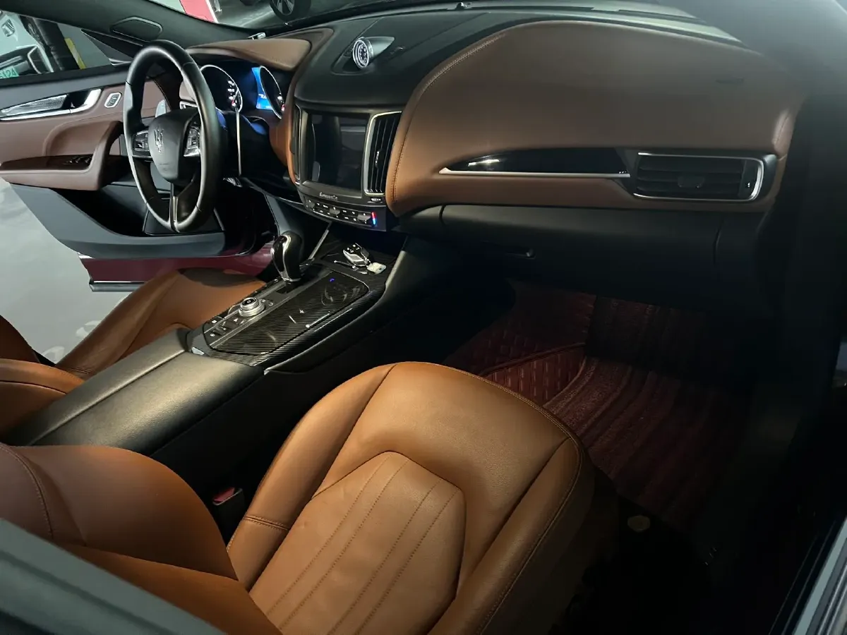 2018 Jaguar XJ 3.0T 340HP V6 8AT,autocango,china used car exporter,china ev exporter,chinese used car exporter,chinese used ev exporter