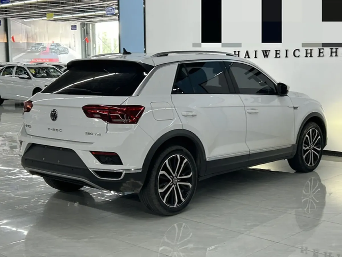 2022 Volkswagen T-Roc 1.4T 150HP L4 7DCT,autocango,china used car exporter,china ev exporter,chinese used car exporter,chinese used ev exporter