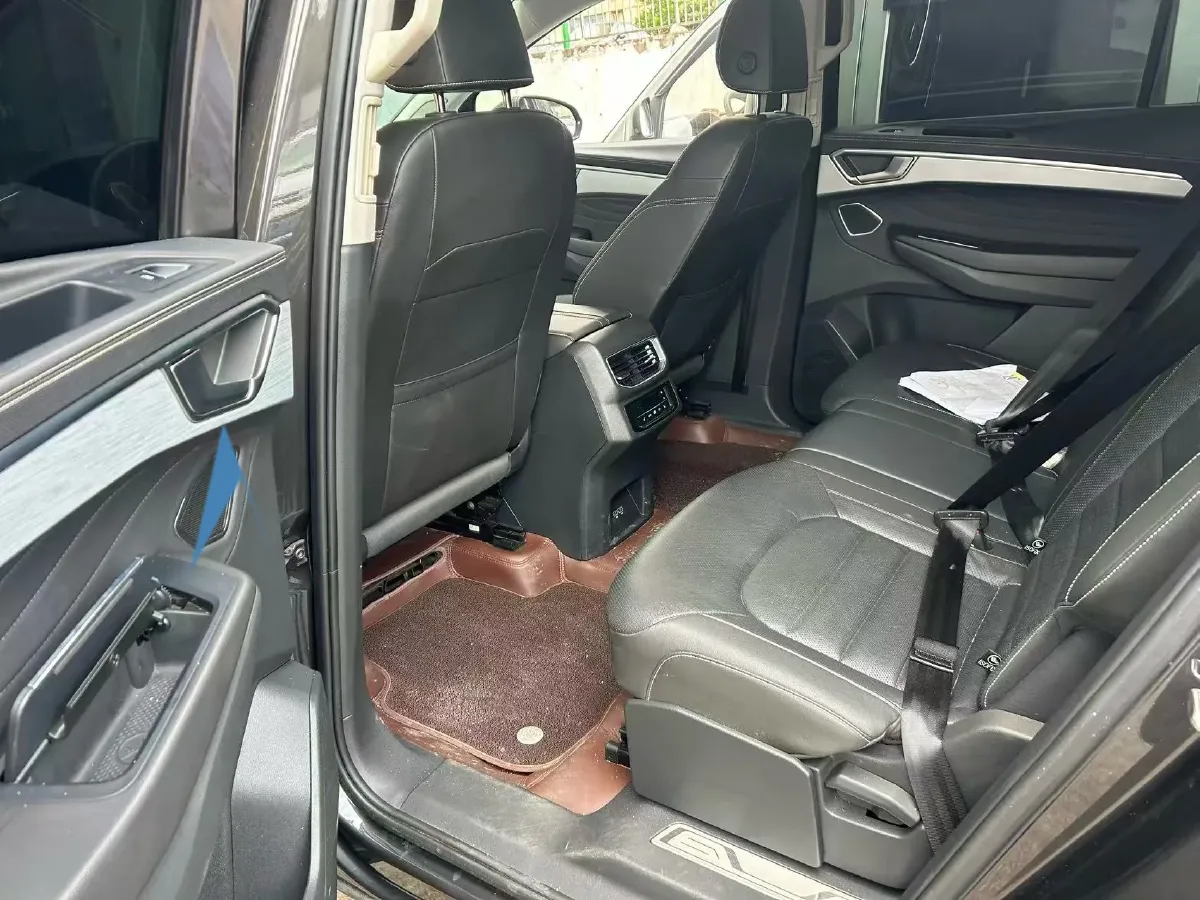 2021 Volkswagen Talagon 2.0T 220HP L4 7DCT,autocango,china used car exporter,china ev exporter,chinese used car exporter,chinese used ev exporter