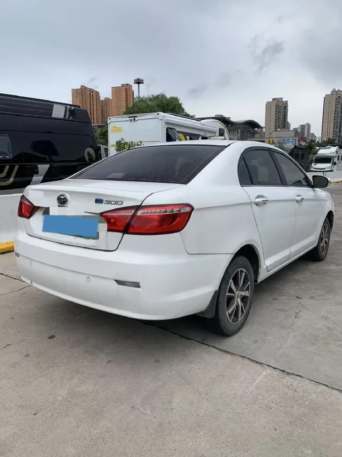 2018 LiFan 650EV BEV 43.1KWH,autocango,china used car exporter,china ev exporter,chinese used car exporter,chinese used ev exporter