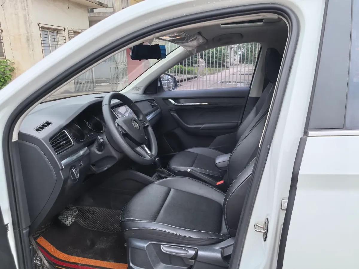 2023 Skoda Kamiq 1.5L 112HP L4 6AT,autocango,china used car exporter,china ev exporter,chinese used car exporter,chinese used ev exporter