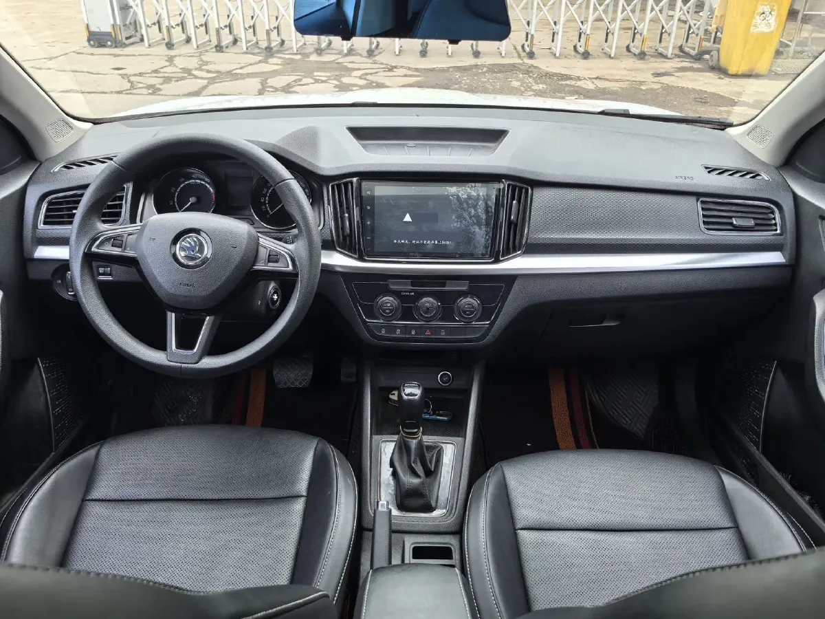 2023 Skoda Kamiq 1.5L 112HP L4 6AT,autocango,china used car exporter,china ev exporter,chinese used car exporter,chinese used ev exporter