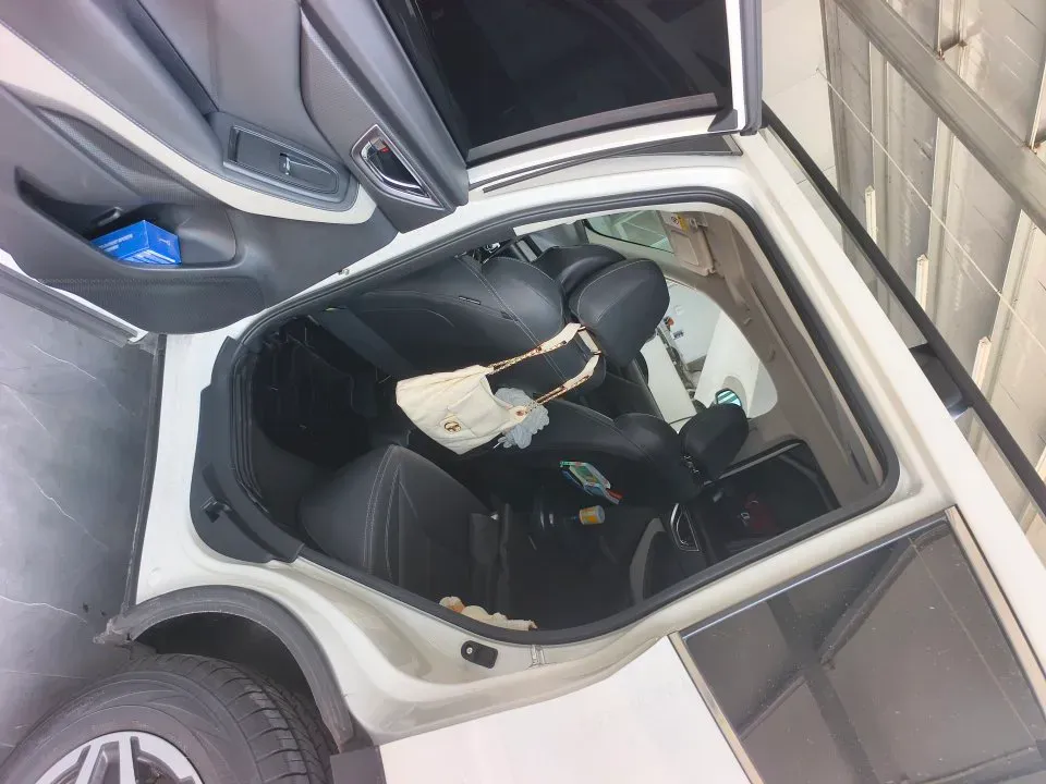 2021 Subaru Forester 2.0L 154HP H4 CVT,autocango,china used car exporter,china ev exporter,chinese used car exporter,chinese used ev exporter