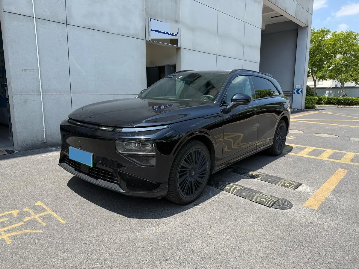 2025 Xpeng G9 BEV 93.1KWH,autocango,china used car exporter,china ev exporter,chinese used car exporter,chinese used ev exporter