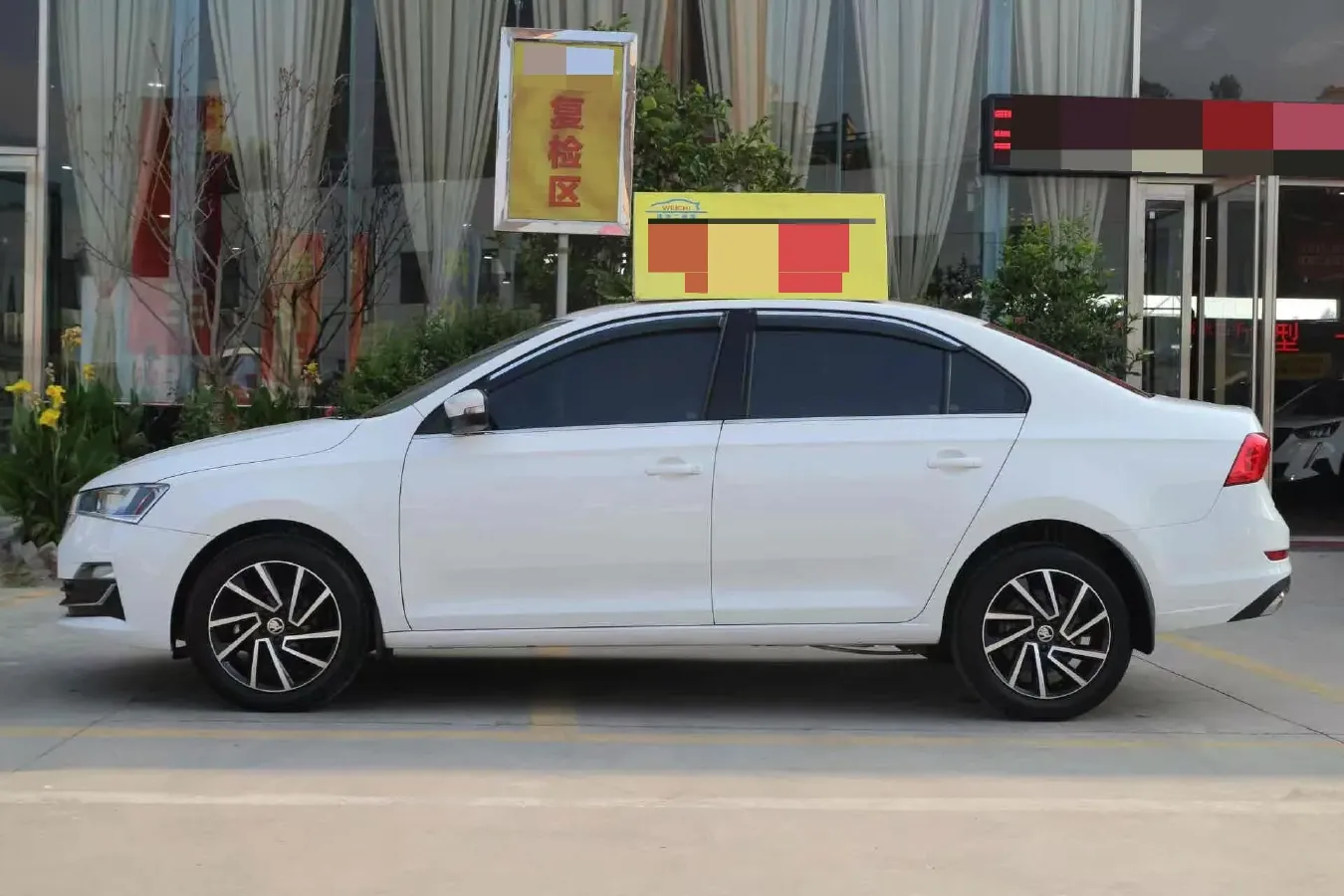 2020 Skoda Rapid 1.5L 112HP L4 6AT,autocango,china used car exporter,china ev exporter,chinese used car exporter,chinese used ev exporter