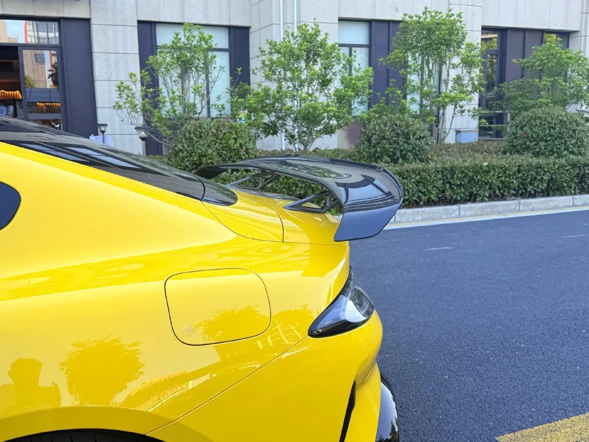2025 MI SU7 Ultra BEV 93.7KWH,autocango,china used car exporter,china ev exporter,chinese used car exporter,chinese used ev exporter