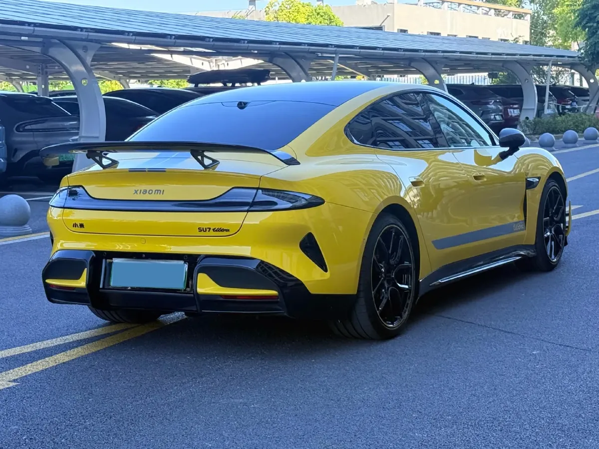 2025 MI SU7 Ultra BEV 93.7KWH,autocango,china used car exporter,china ev exporter,chinese used car exporter,chinese used ev exporter