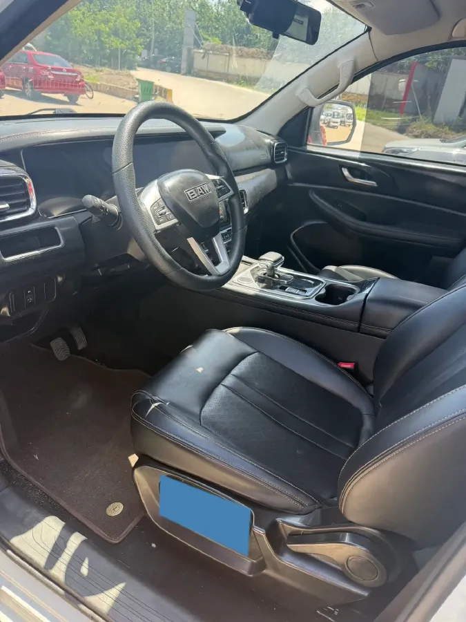 2023 BAW Calorie 2.0L 144HP L4 8AT,autocango,china used car exporter,china ev exporter,chinese used car exporter,chinese used ev exporter