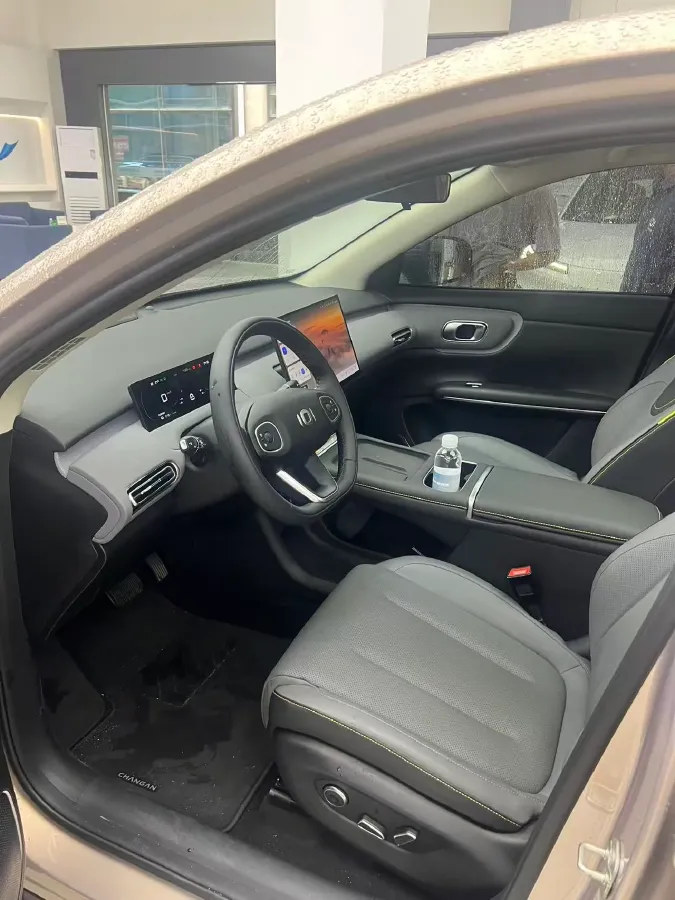2026 Ruichi Auto EC75 BEV,autocango,china used car exporter,china ev exporter,chinese used car exporter,chinese used ev exporter