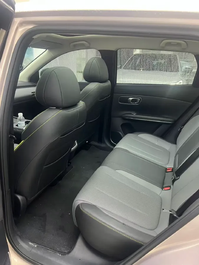 2026 Ruichi Auto EC75 BEV,autocango,china used car exporter,china ev exporter,chinese used car exporter,chinese used ev exporter