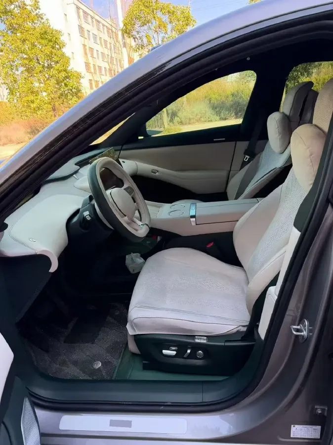 2025 MI YU7 BEV 96.3KWH,autocango,china used car exporter,china ev exporter,chinese used car exporter,chinese used ev exporter