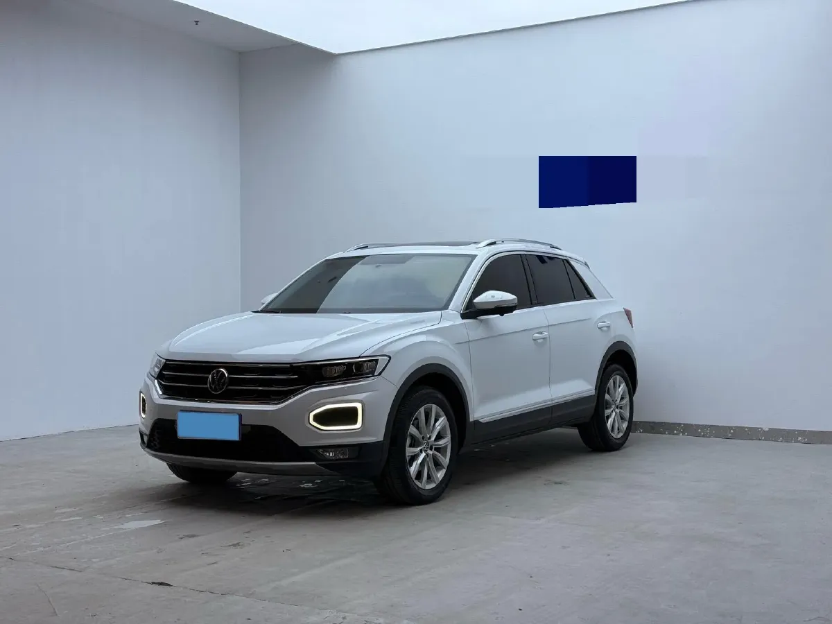 2021 Volkswagen T-Roc 1.4T 150HP L4 7DCT,autocango,china used car exporter,china ev exporter,chinese used car exporter,chinese used ev exporter