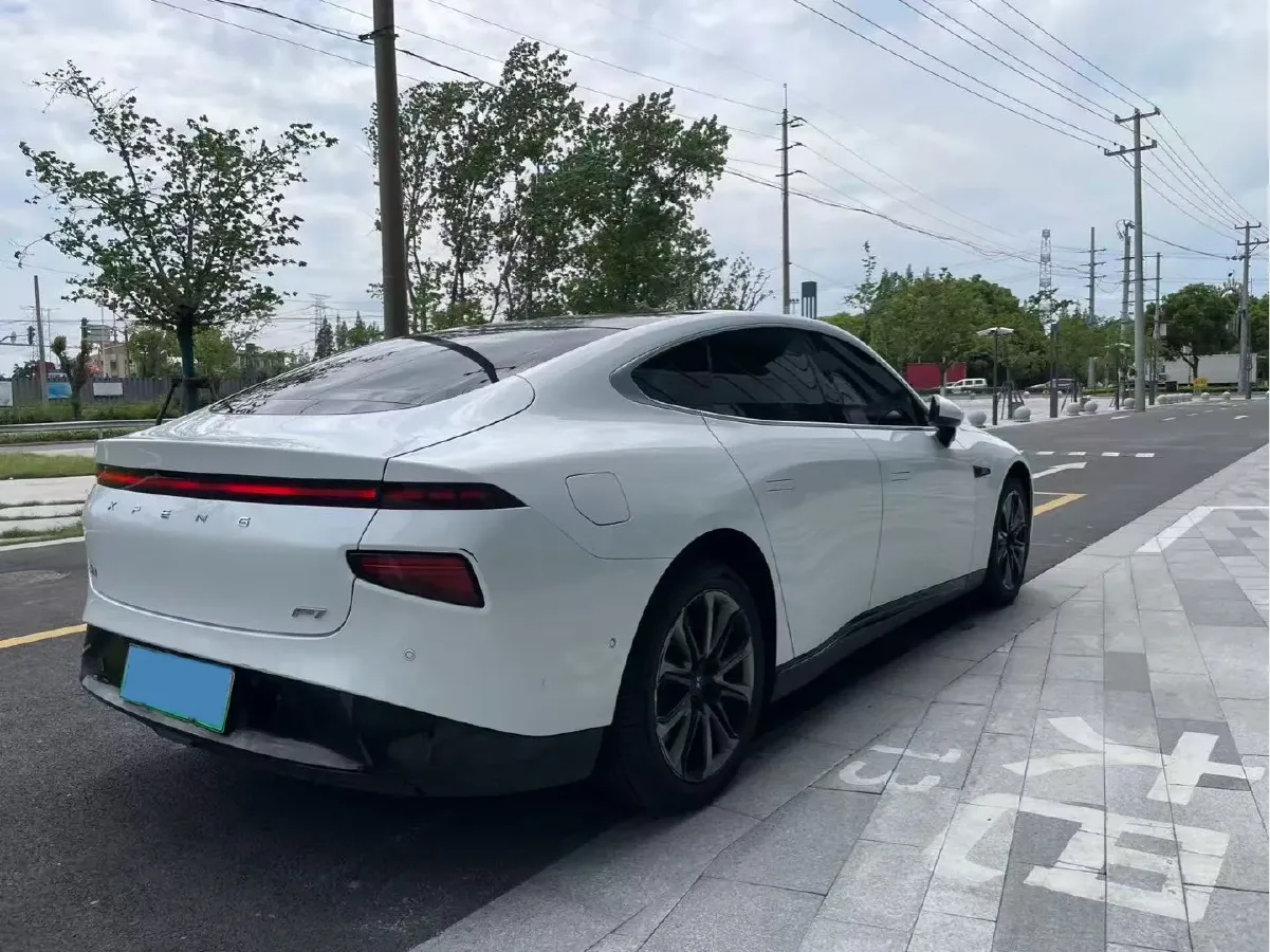 2020 Xpeng P7 BEV 70.8KWH,autocango,china used car exporter,china ev exporter,chinese used car exporter,chinese used ev exporter