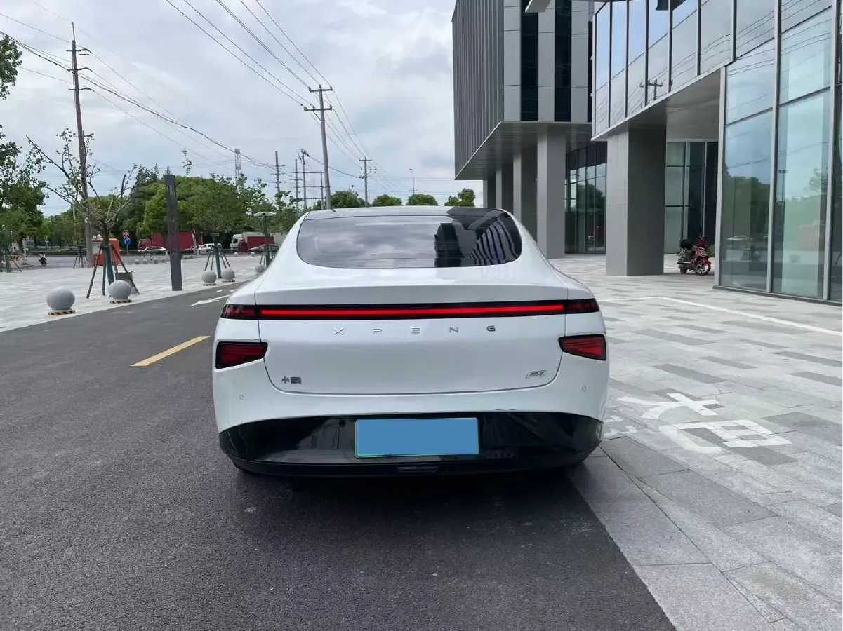 2020 Xpeng P7 BEV 70.8KWH,autocango,china used car exporter,china ev exporter,chinese used car exporter,chinese used ev exporter
