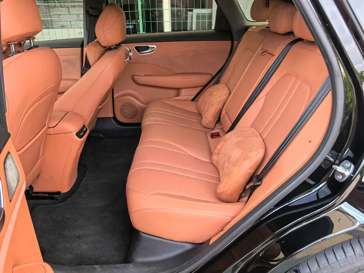 2025 HIMA Shangjie H5 BEV,autocango,china used car exporter,china ev exporter,chinese used car exporter,chinese used ev exporter