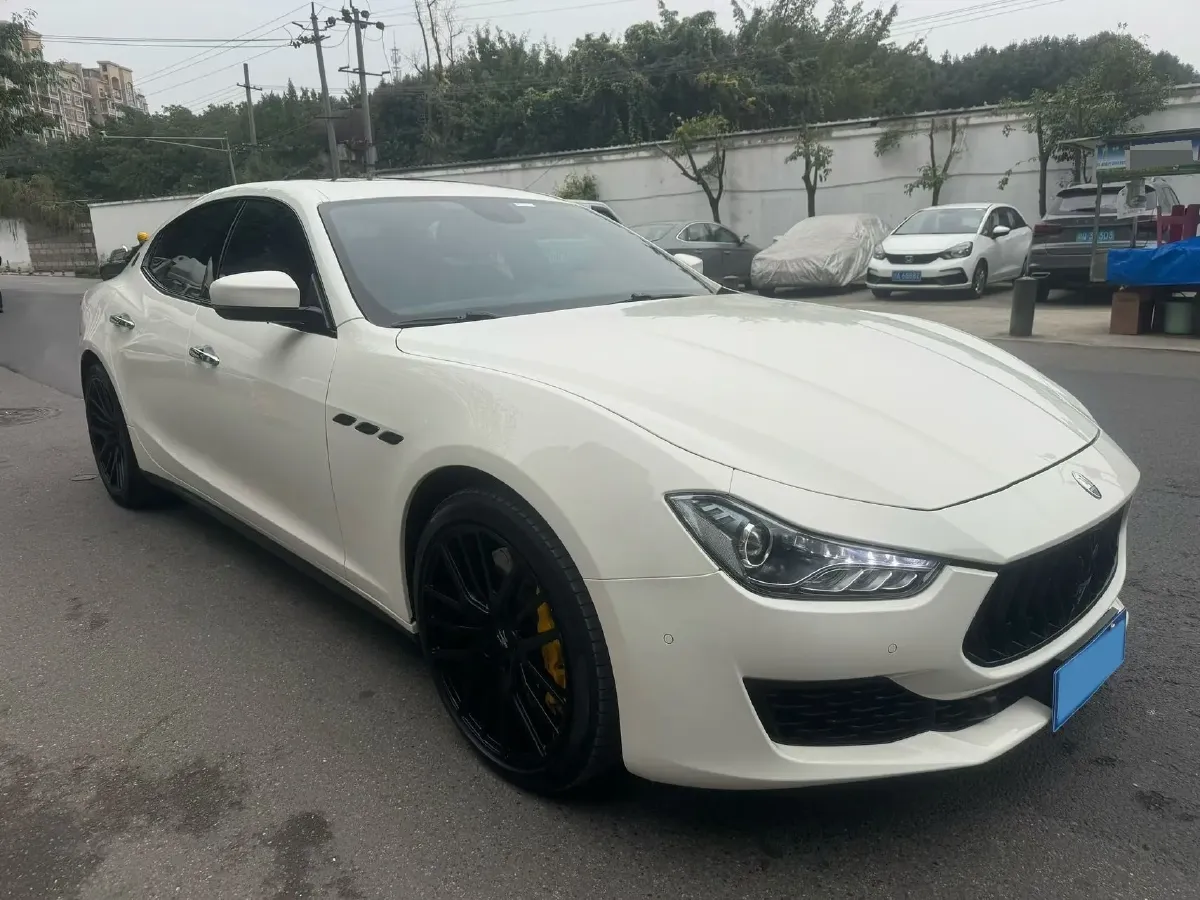 2018 Maserati Ghibli 3.0T 350HP V6 8AT,autocango,china used car exporter,china ev exporter,chinese used car exporter,chinese used ev exporter