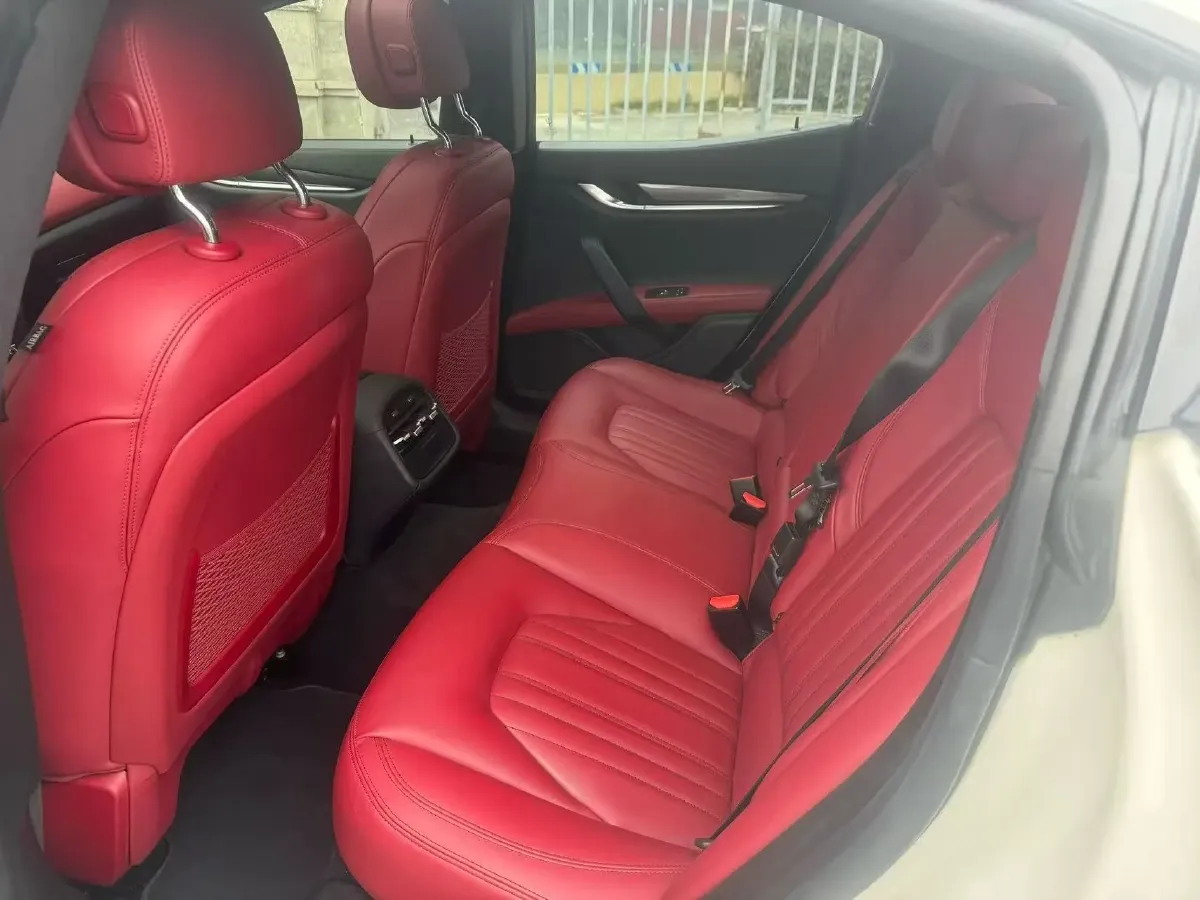 2018 Maserati Ghibli 3.0T 350HP V6 8AT,autocango,china used car exporter,china ev exporter,chinese used car exporter,chinese used ev exporter