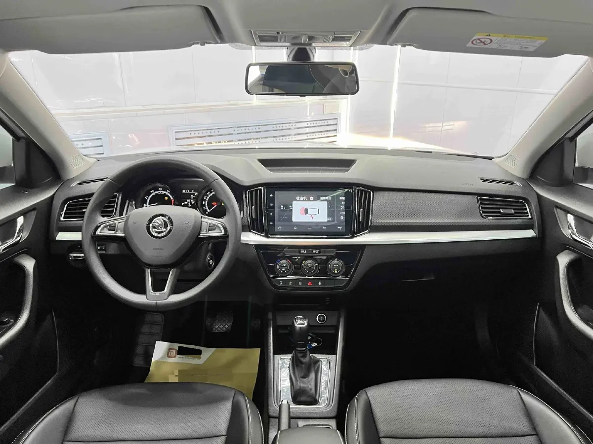 2023 Skoda Kamiq 1.5L 109HP L4 6AT,autocango,china used car exporter,china ev exporter,chinese used car exporter,chinese used ev exporter