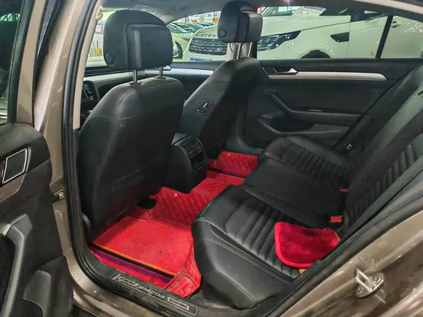 2017 Volkswagen Magotan 1.8T 180HP L4 7DCT,autocango,china used car exporter,china ev exporter,chinese used car exporter,chinese used ev exporter