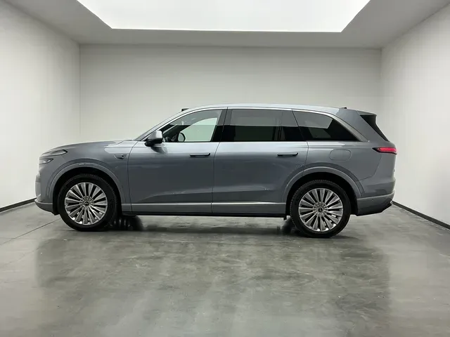 2025 ONVO L90 BEV,autocango,china used car exporter,china ev exporter,chinese used car exporter,chinese used ev exporter