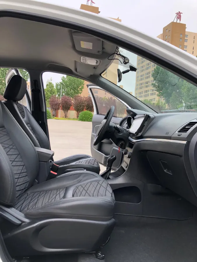 2018 KaiYi E3 1.5L 109HP L4 4AT,autocango,china used car exporter,china ev exporter,chinese used car exporter,chinese used ev exporter