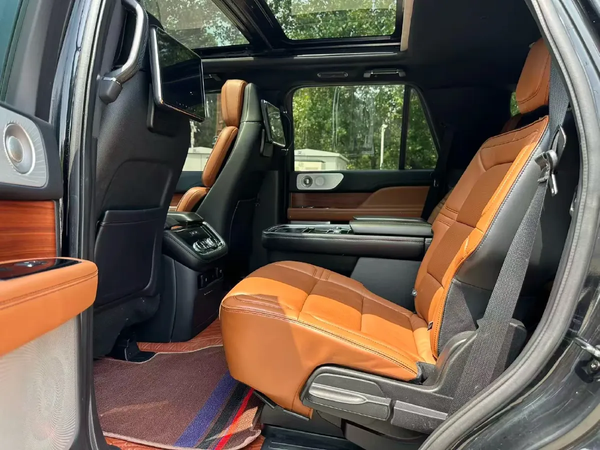 2019 Lincoln Navigator 3.5T 388HP V6 10AT,autocango,china used car exporter,china ev exporter,chinese used car exporter,chinese used ev exporter