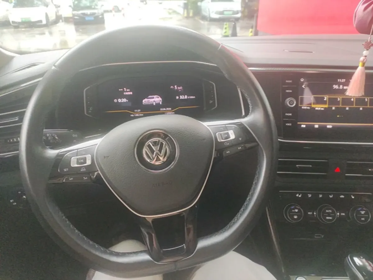2019 Volkswagen Tayron 2.0T 186HP L4 7DCT,autocango,china used car exporter,china ev exporter,chinese used car exporter,chinese used ev exporter