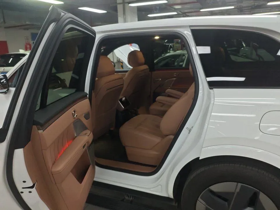 2025 ONVO L90 BEV,autocango,china used car exporter,china ev exporter,chinese used car exporter,chinese used ev exporter