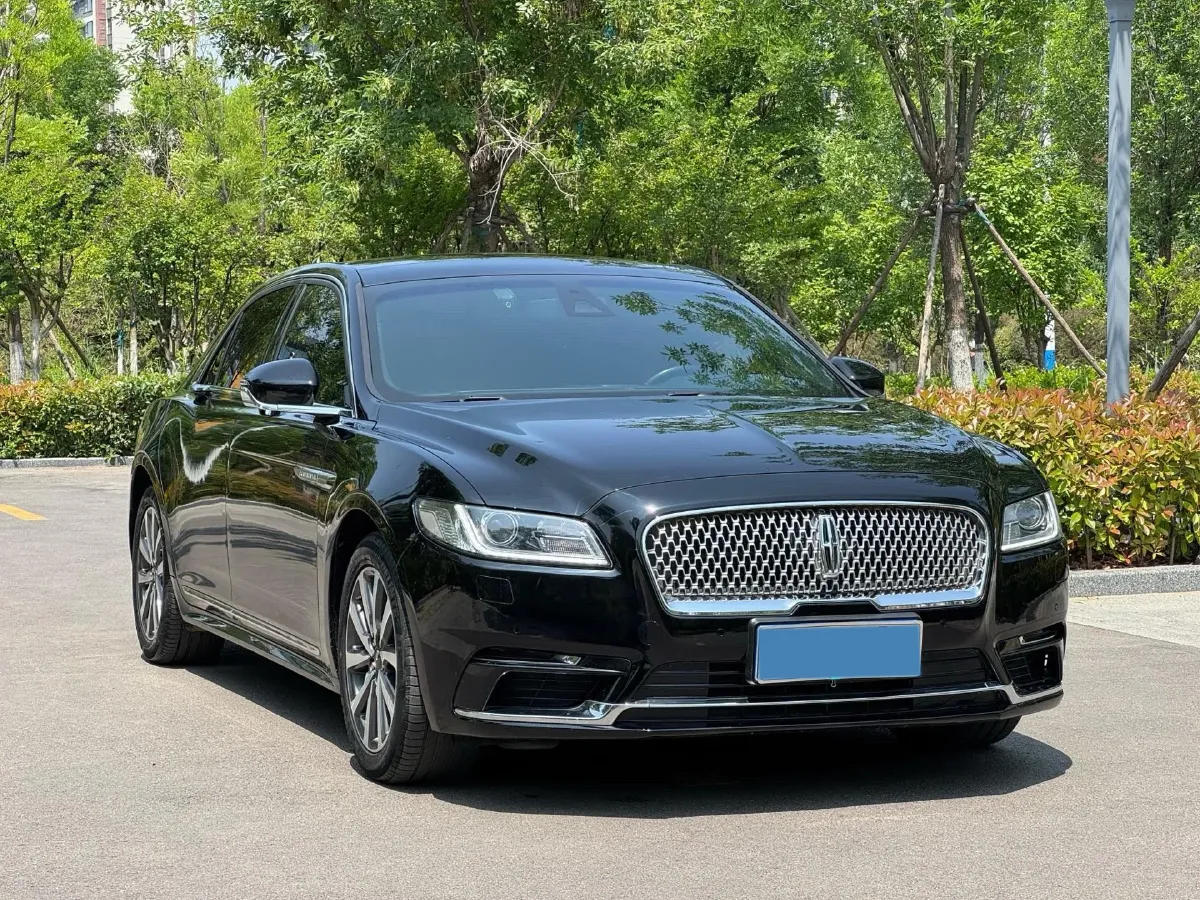 2017 Lincoln Continental 2.0T 261HP L4 6AT,autocango,china used car exporter,china ev exporter,chinese used car exporter,chinese used ev exporter