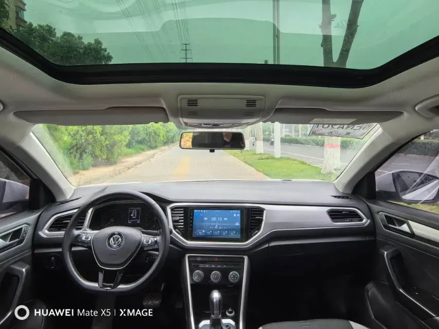 2020 Volkswagen T-Roc 1.4T 131HP L4 7DCT,autocango,china used car exporter,china ev exporter,chinese used car exporter,chinese used ev exporter