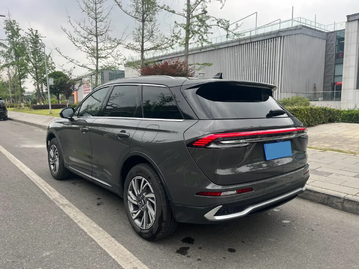 2023 Lincoln Corsair 2.0T 261HP L4 8AT,autocango,china used car exporter,china ev exporter,chinese used car exporter,chinese used ev exporter