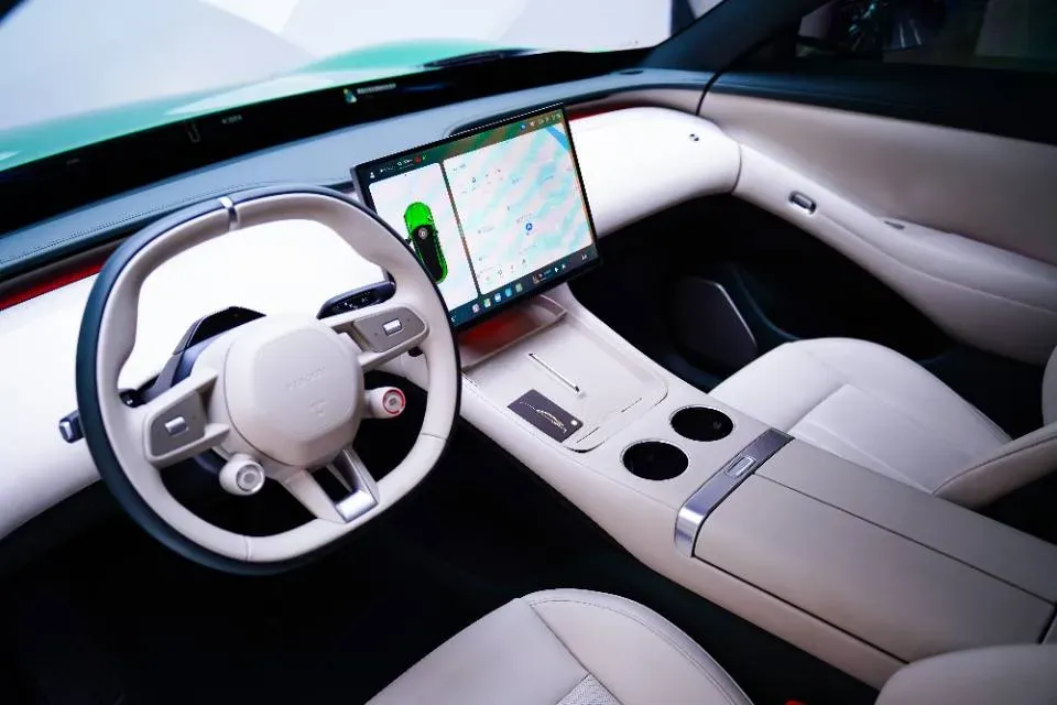 2025 MI YU7 BEV 96.3KWH,autocango,china used car exporter,china ev exporter,chinese used car exporter,chinese used ev exporter