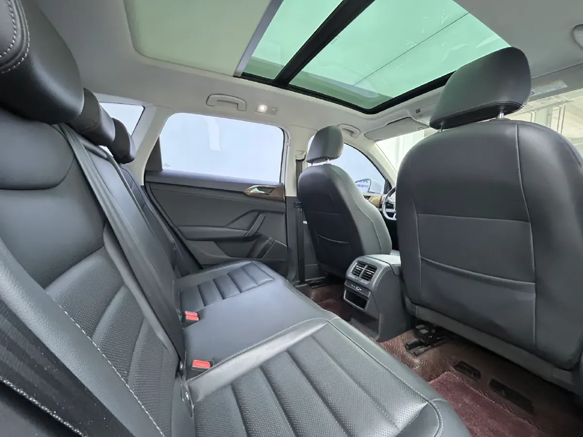 2021 Volkswagen Tharu 1.4T 150HP L4 7DCT,autocango,china used car exporter,china ev exporter,chinese used car exporter,chinese used ev exporter