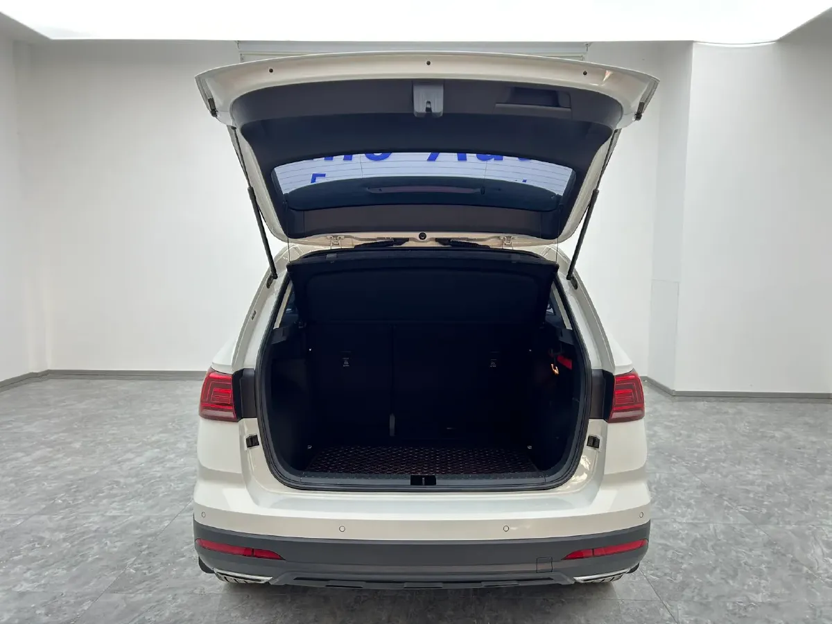 2021 Volkswagen Tharu 1.4T 150HP L4 7DCT,autocango,china used car exporter,china ev exporter,chinese used car exporter,chinese used ev exporter