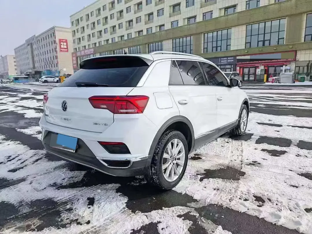 2021 Volkswagen T-Roc 1.4T 150HP L4 7DCT,autocango,china used car exporter,china ev exporter,chinese used car exporter,chinese used ev exporter
