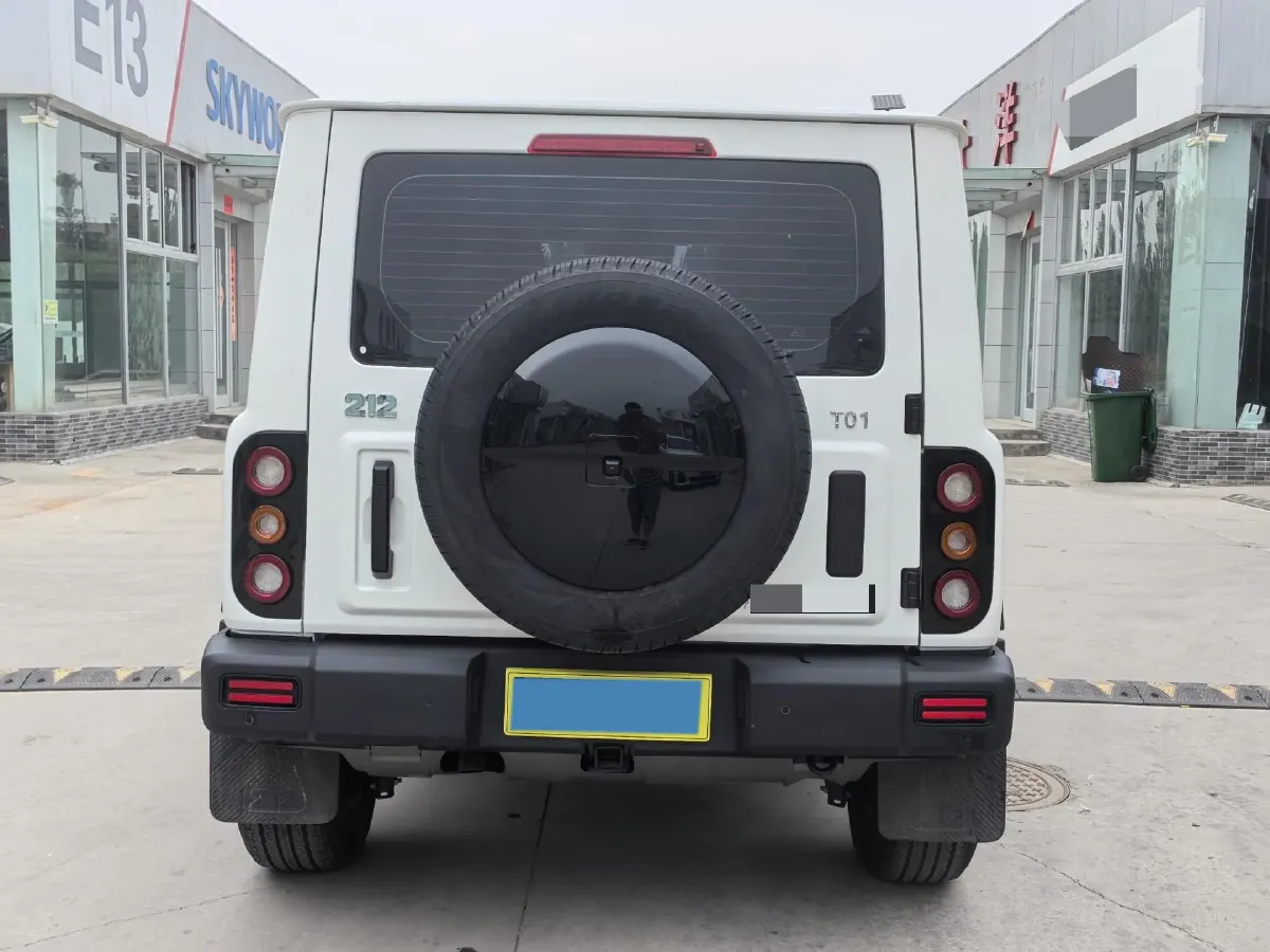 2024 212 212 T01 2.0T 252HP L4 8AT,autocango,china used car exporter,china ev exporter,chinese used car exporter,chinese used ev exporter